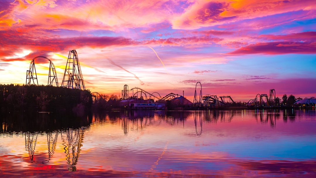 Thorpe Park Announces Return Of Lates Event For May Bank Holiday Weekend