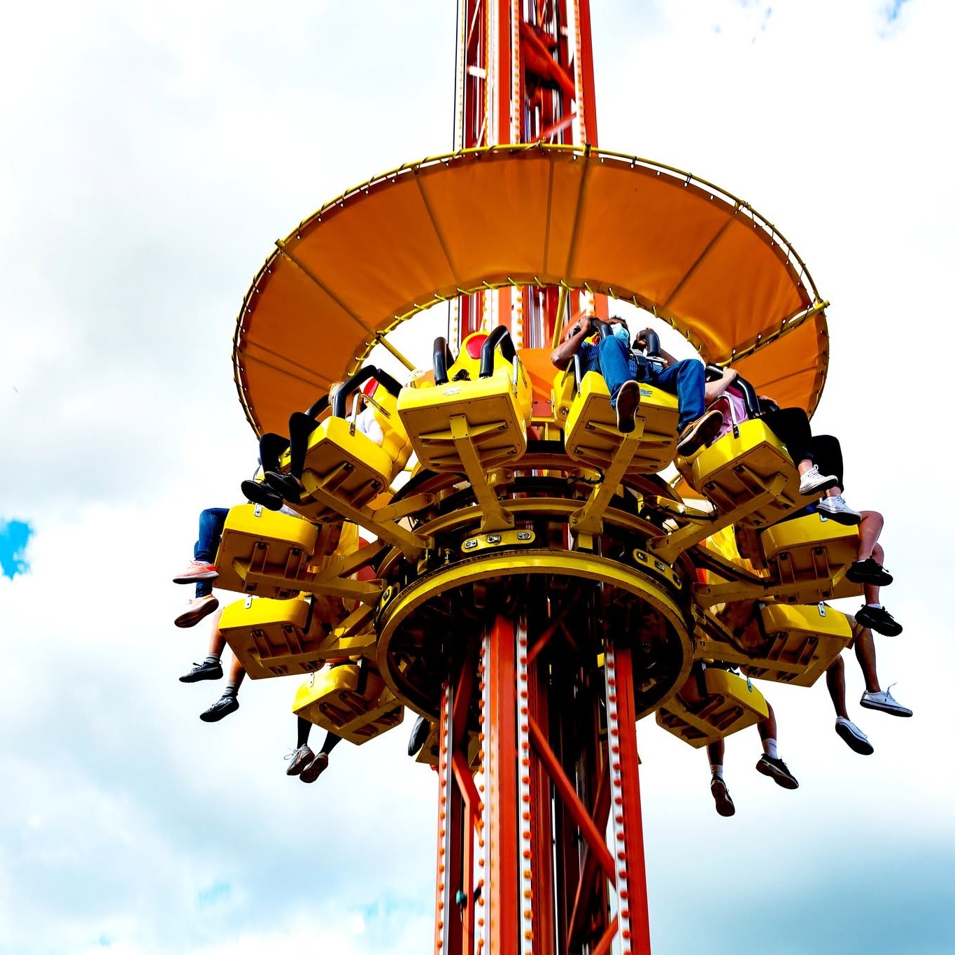 PRICE DROP: Save up to 58% on a Gulliver's Land Milton Keynes Stay and Play Family Break